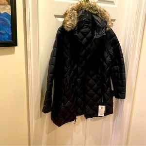 XL Eddie Bauer Cirrus down Fur trim puffer coat